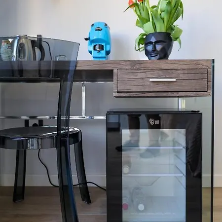 Cuore Centro Гостевой дом Неаполь