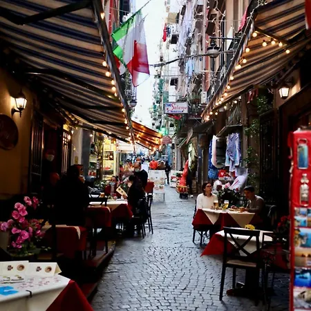 Cuore Centro ナポリ