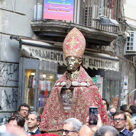 ゲストハウス Cuore Centro ナポリ