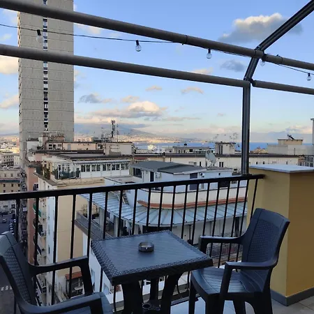 Cuore Centro Гостевой дом Неаполь