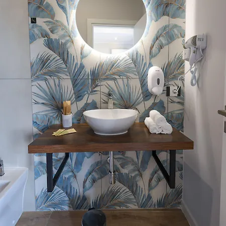 Cuore Centro ゲストハウス 4*