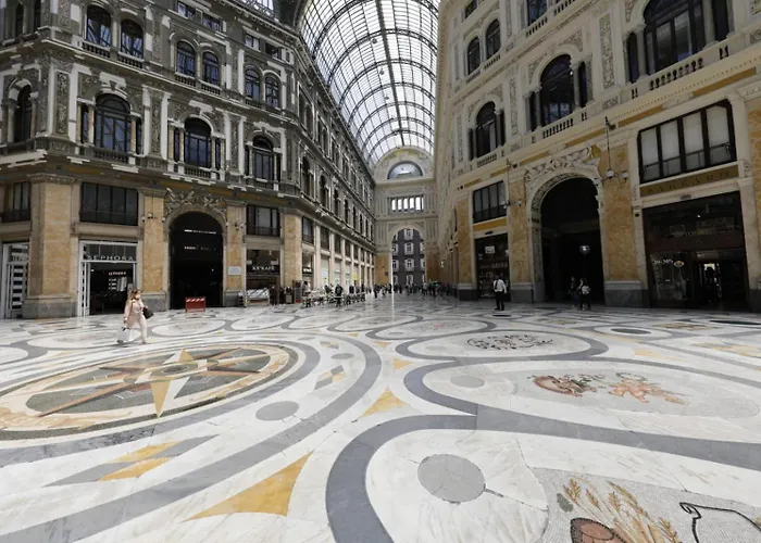 Cuore Centro Konukevi Napoli