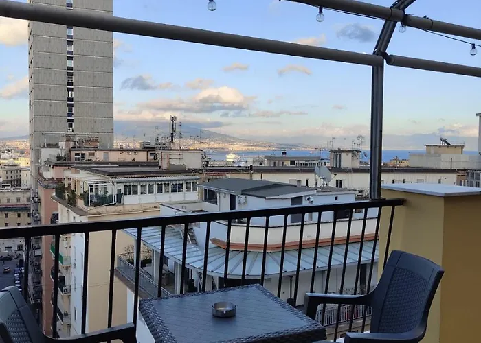 Cuore Centro Konukevi Napoli